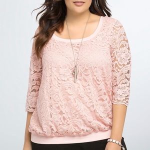 NWT Torrid pink lace 3/4 sleeve top